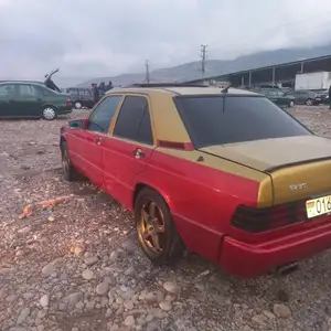 Mercedes-Benz W201, 1992