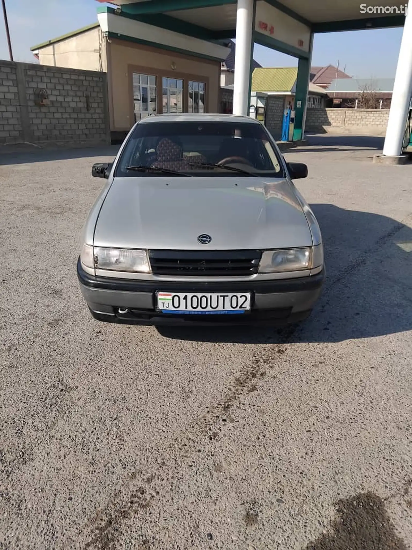 Opel Vectra A, 1992-1