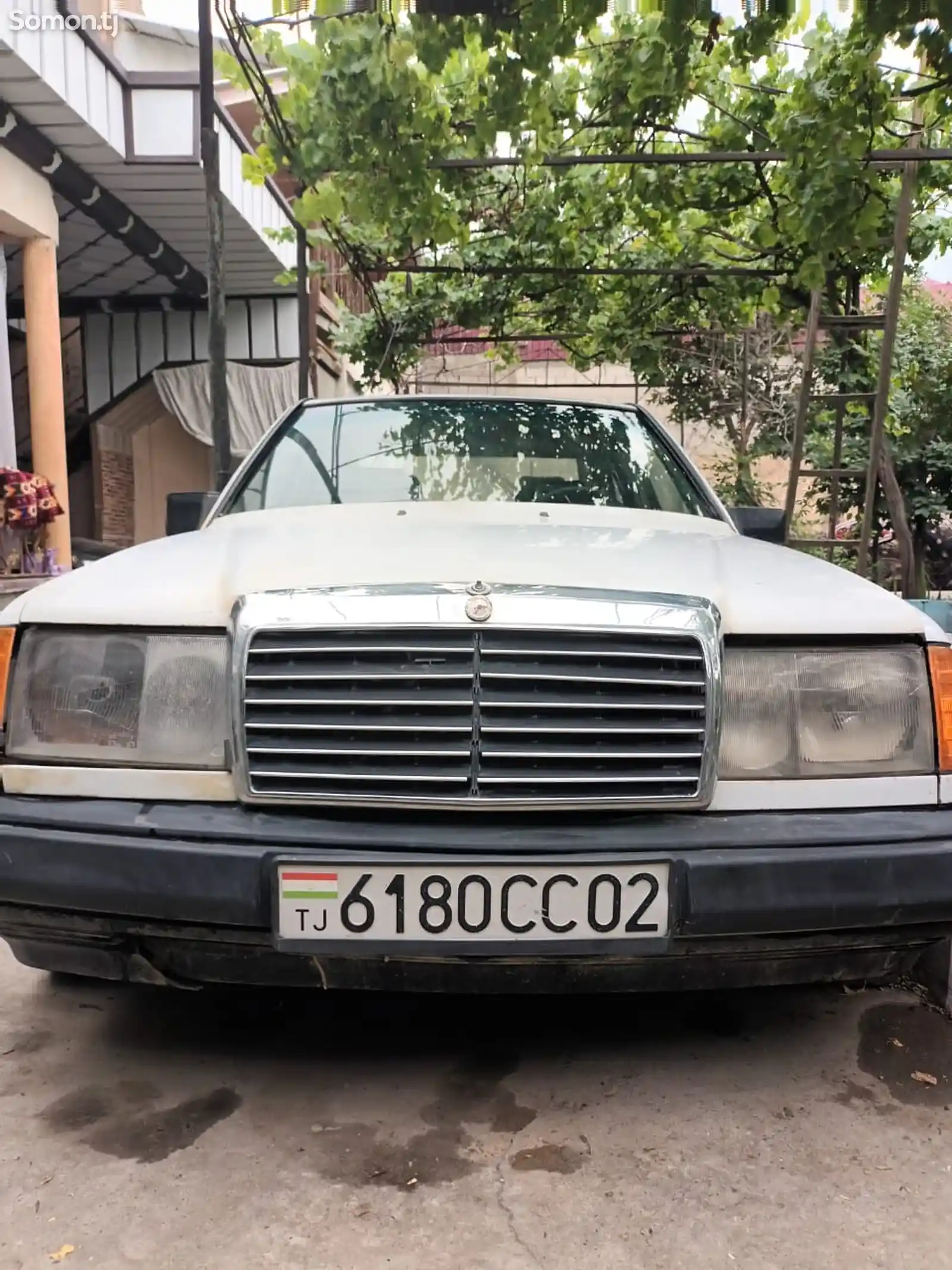 Mercedes-Benz E class, 1987-2
