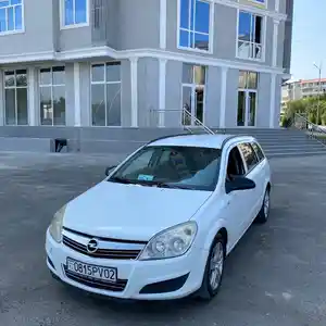 Opel Astra H, 2008