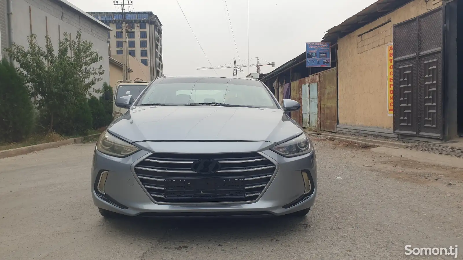 Hyundai Elantra, 2017-1