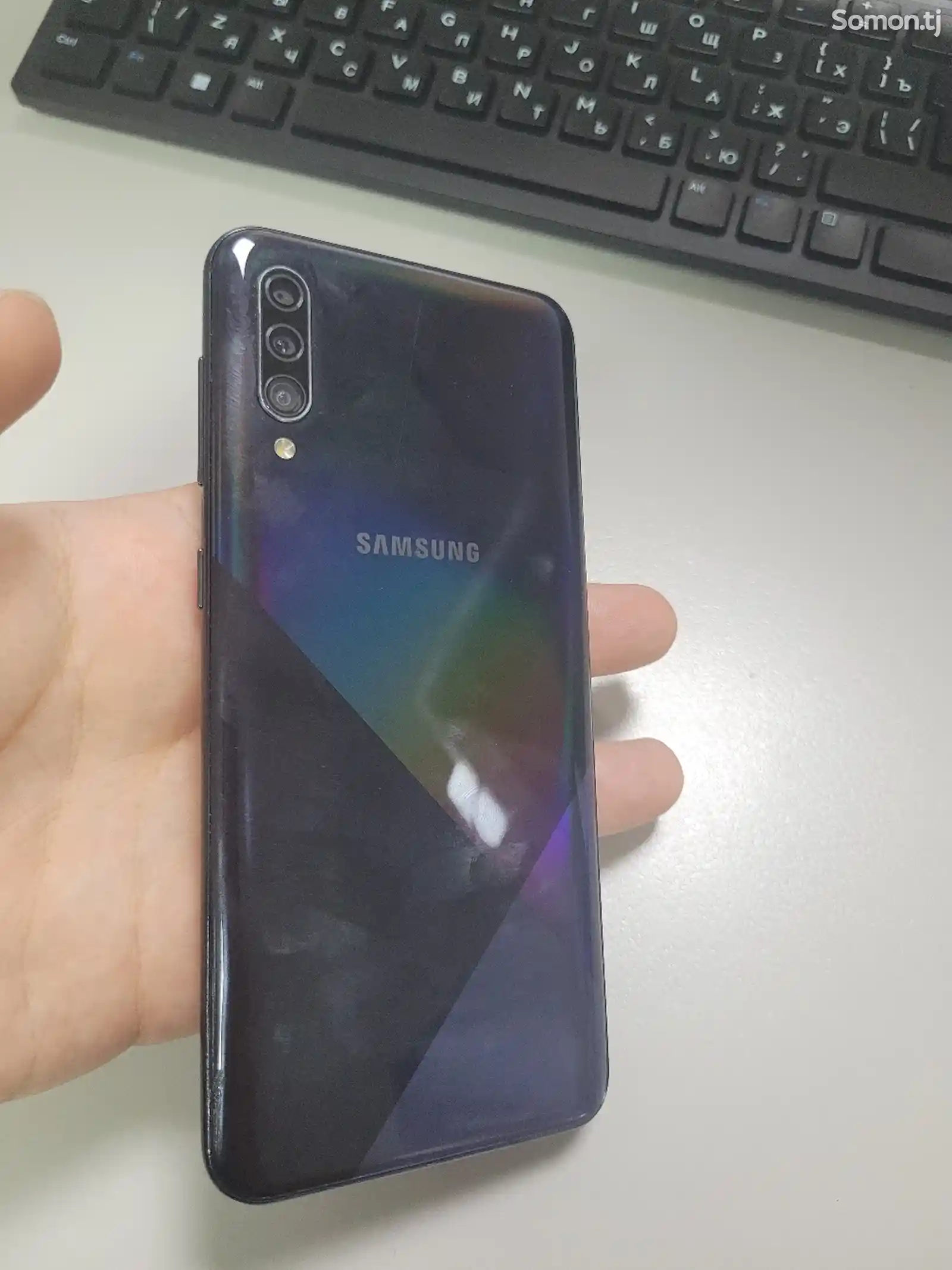 Samsung Galaxy A30s-2