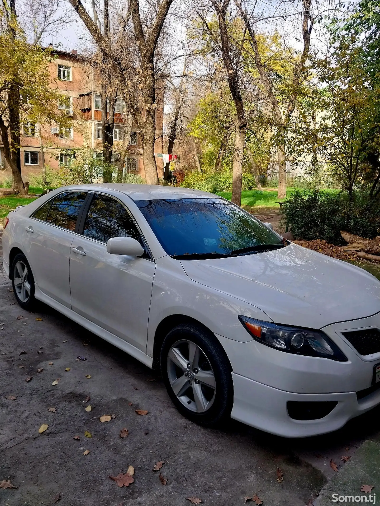 Toyota Camry, 2011