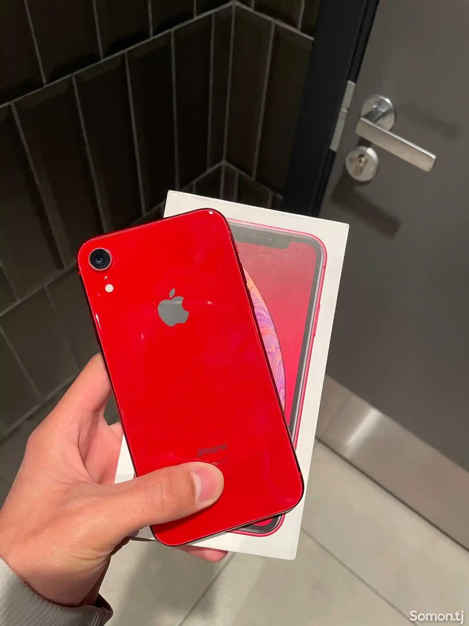 Apple iPhone Xr, 128 gb, Product Red-1