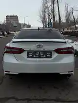 Toyota Camry, 2018-3