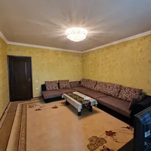 2-комн. квартира, 7 этаж, 75м², Цум