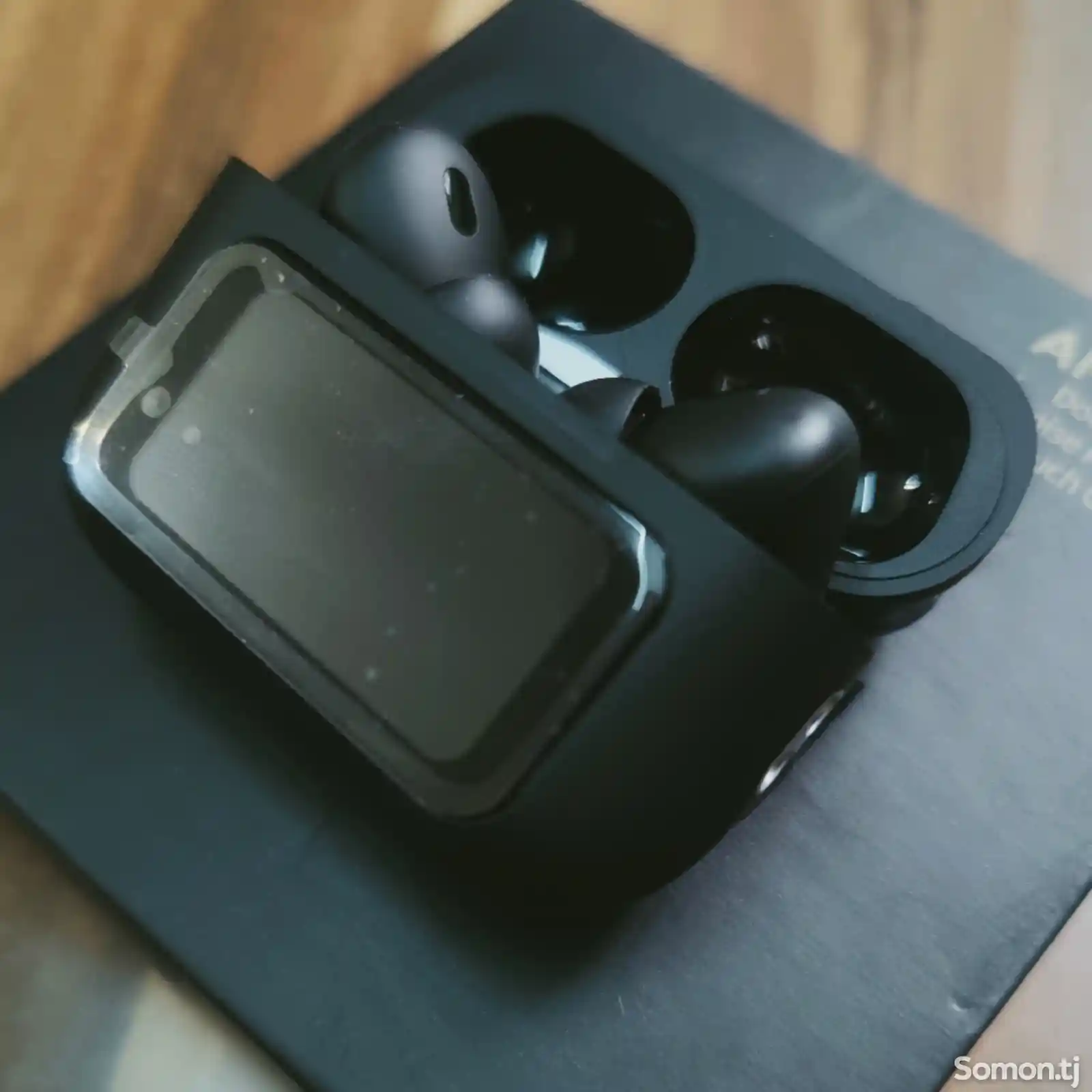 Беспроводные наушники AirPods Pro 2 Black с сенсорным LCD дисплеем-2