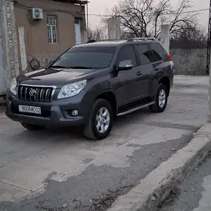 Toyota Land Cruiser Prado, 2010