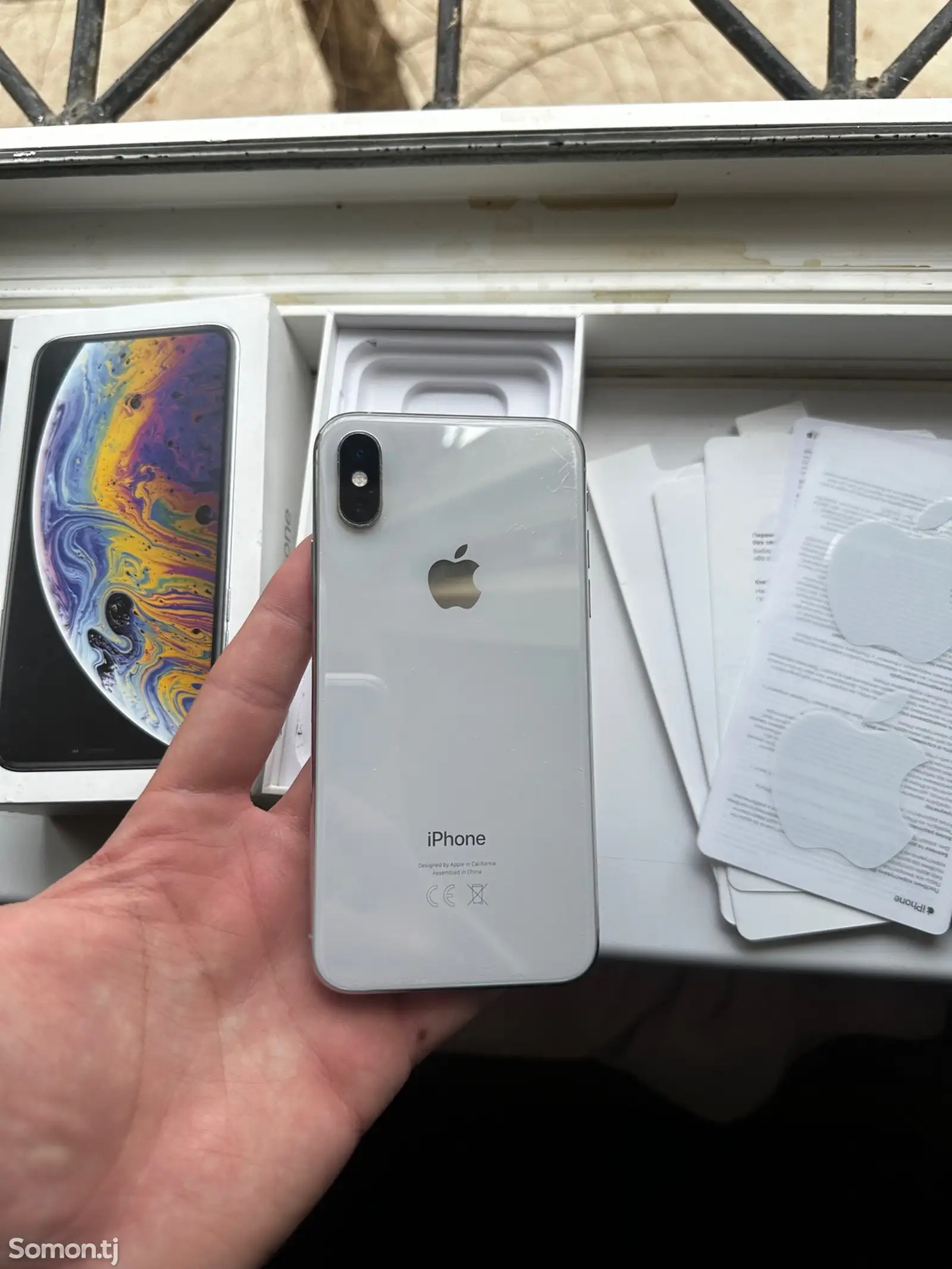 Apple iPhone Xs, 64 gb, Space Grey-1