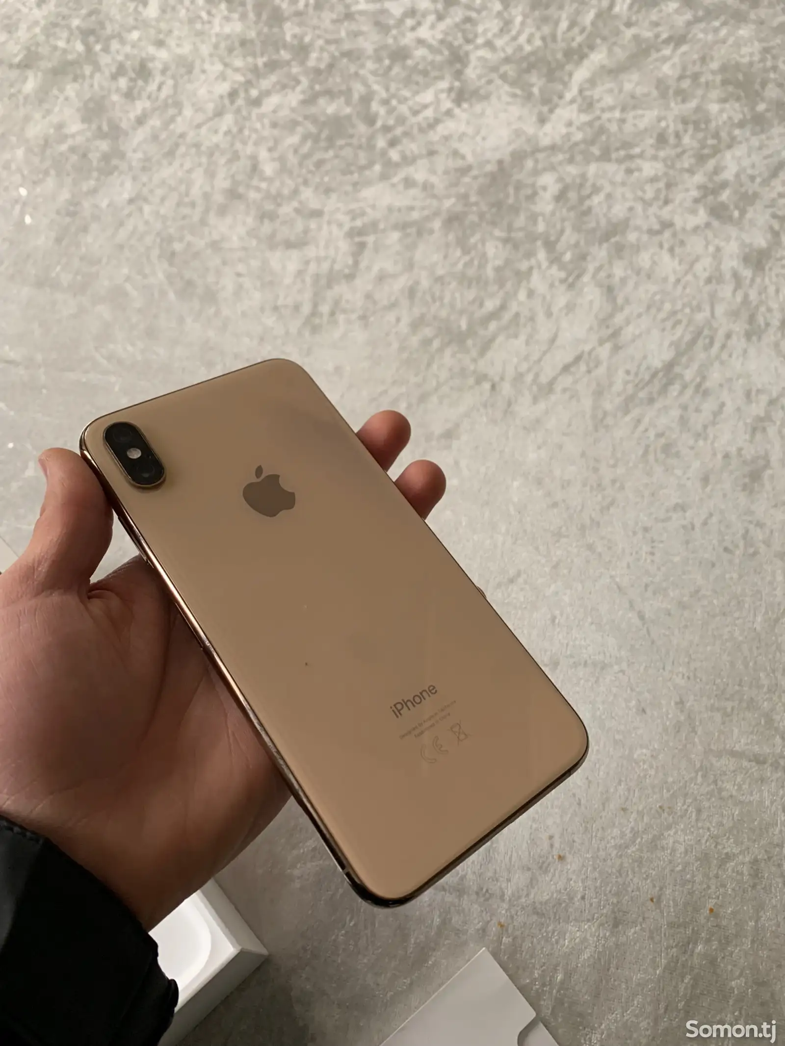 Apple iPhone Xs Max, 256 gb, Gold-1