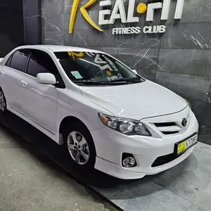 Toyota Corolla, 2013