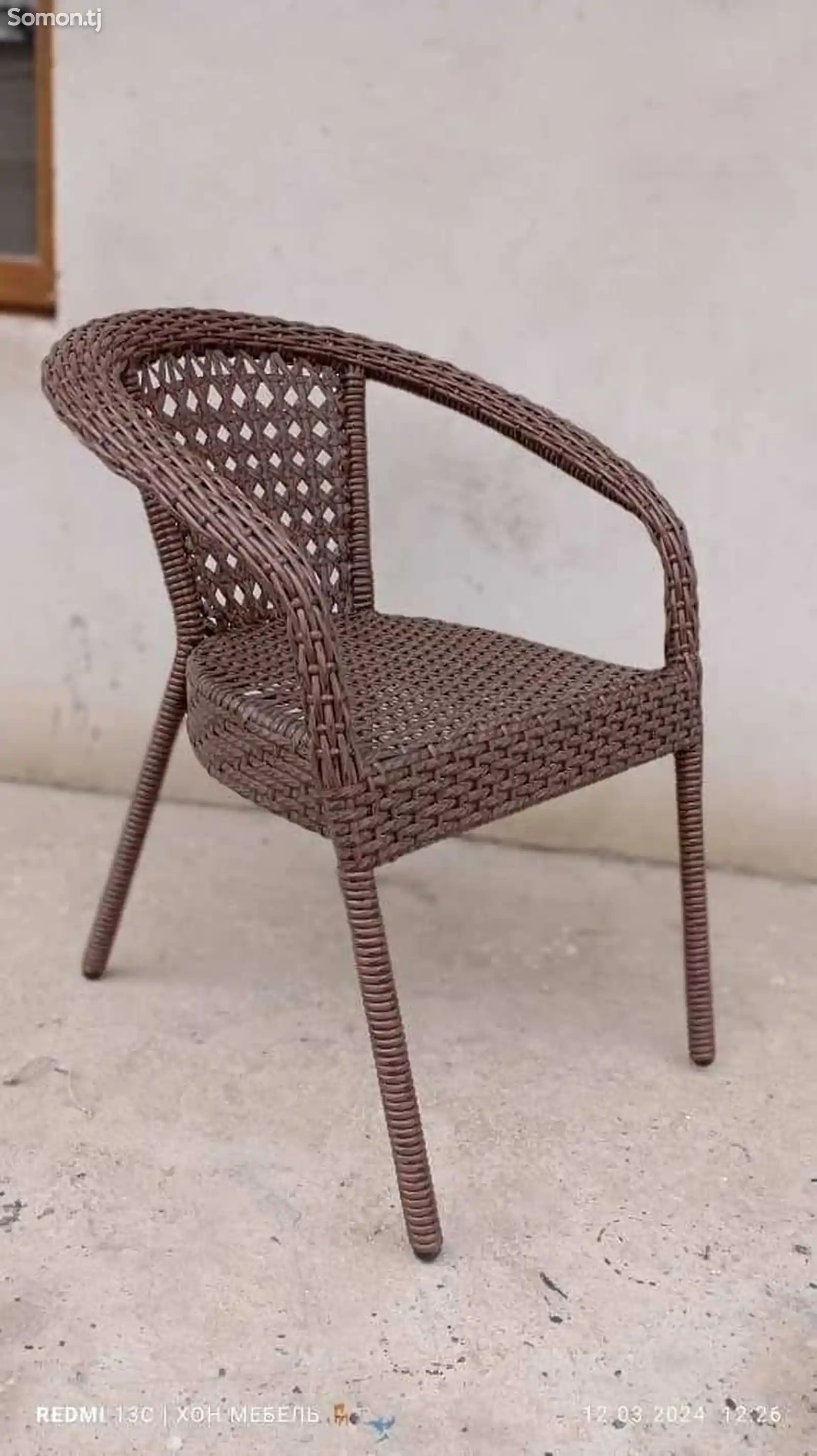 Стол со стульями-9