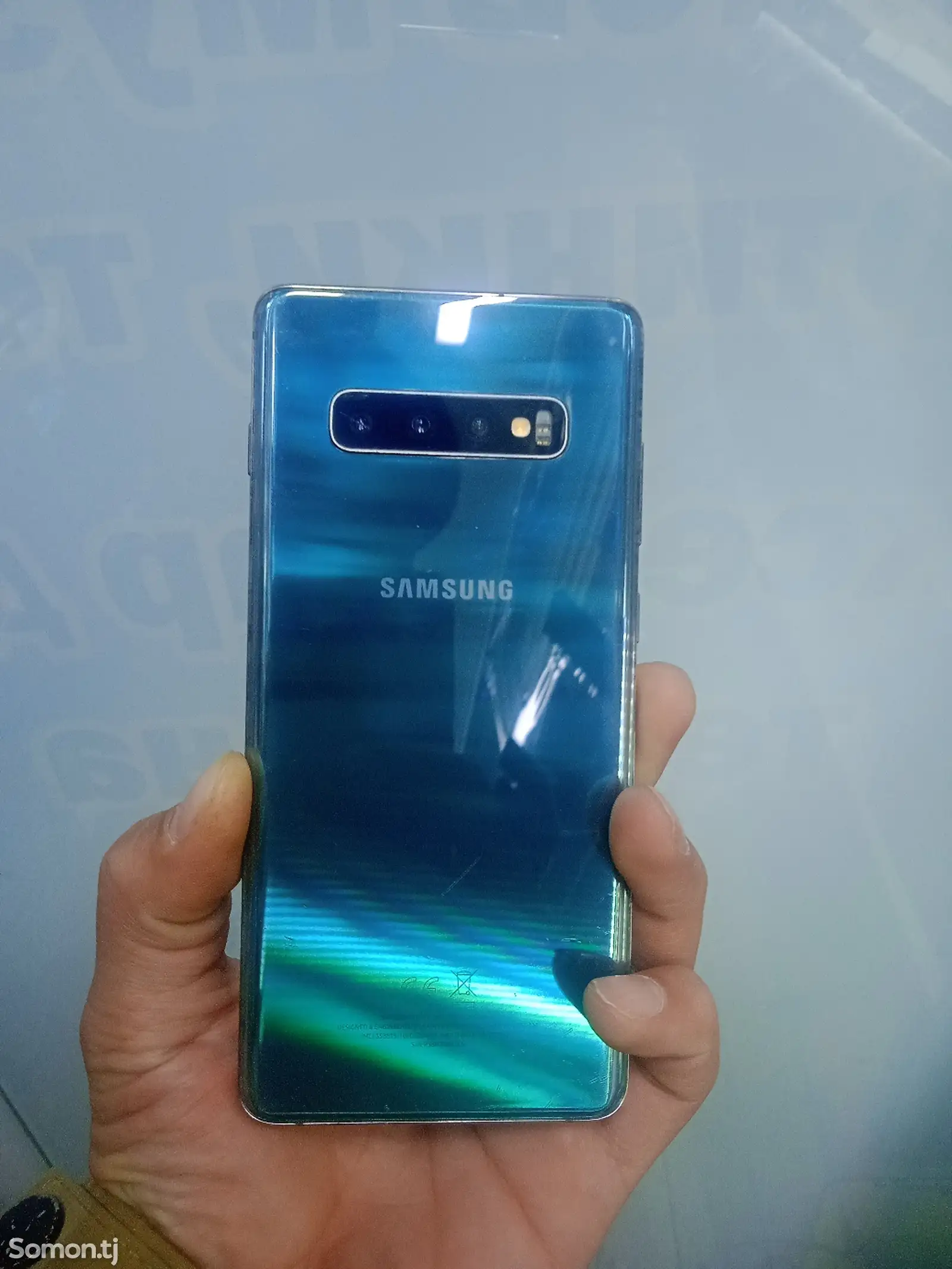 Samsung Galaxy S10+-1