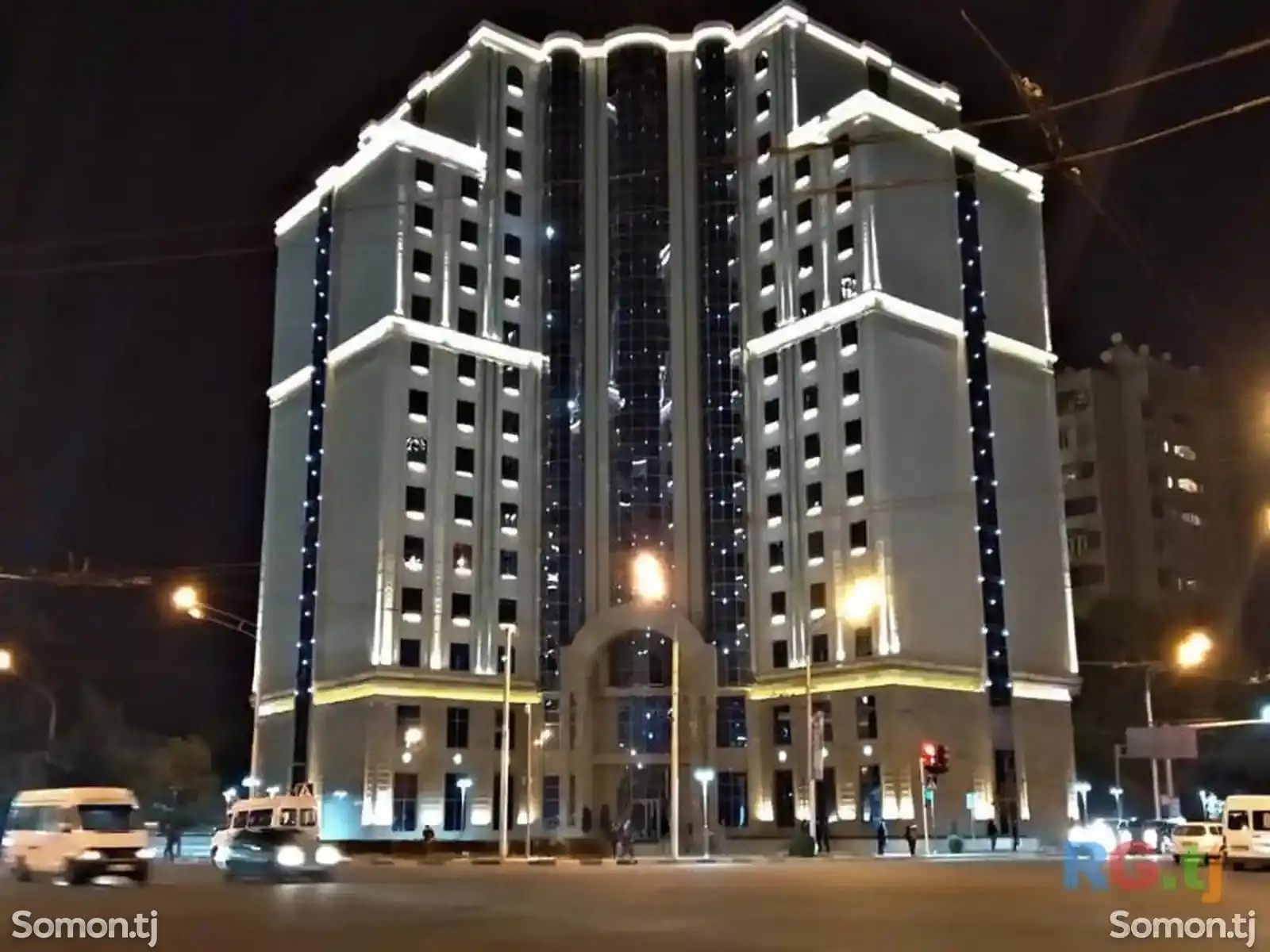 3-комн. квартира, 13 этаж, 82м², Поворот Аэропорт-1