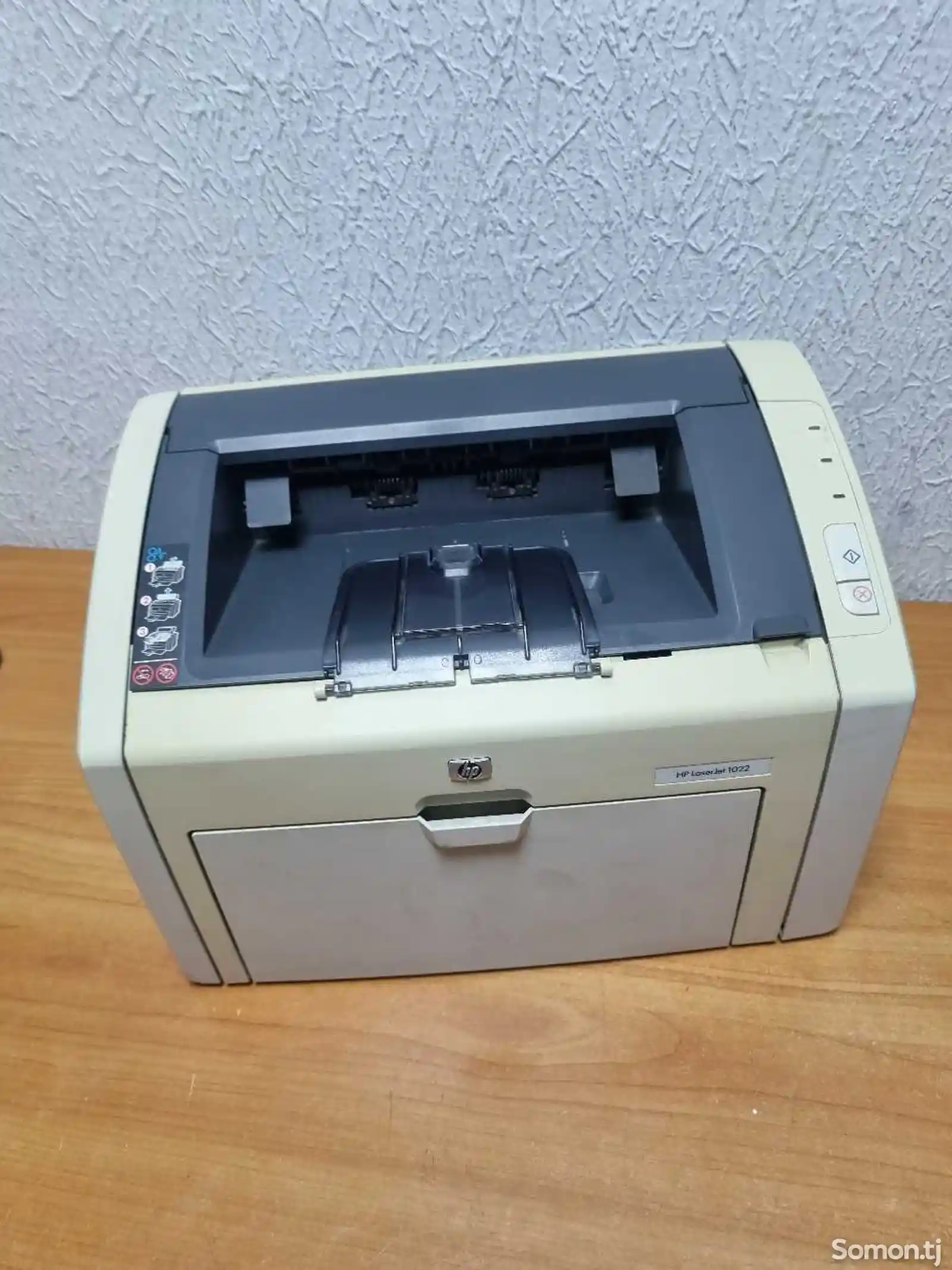 Принтер лазерный HP 1022n-1