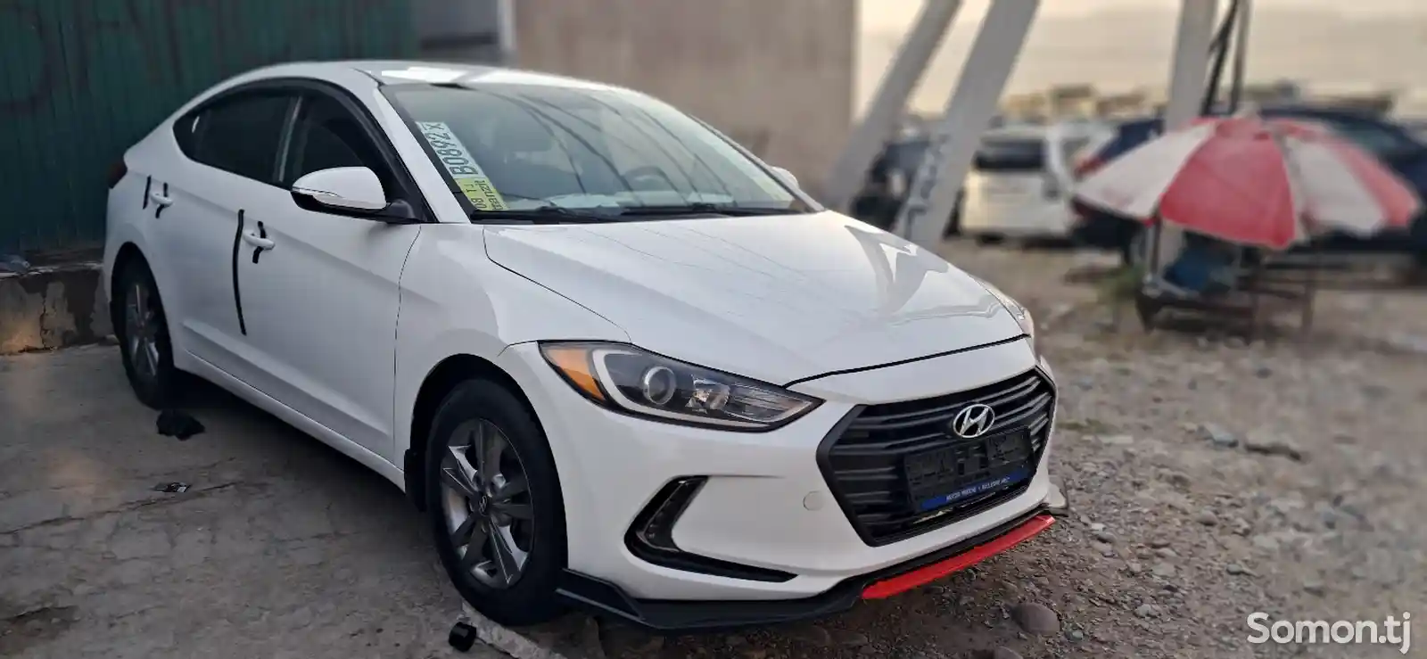 Hyundai Elantra, 2017-9