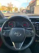 Toyota Camry, 2018-4