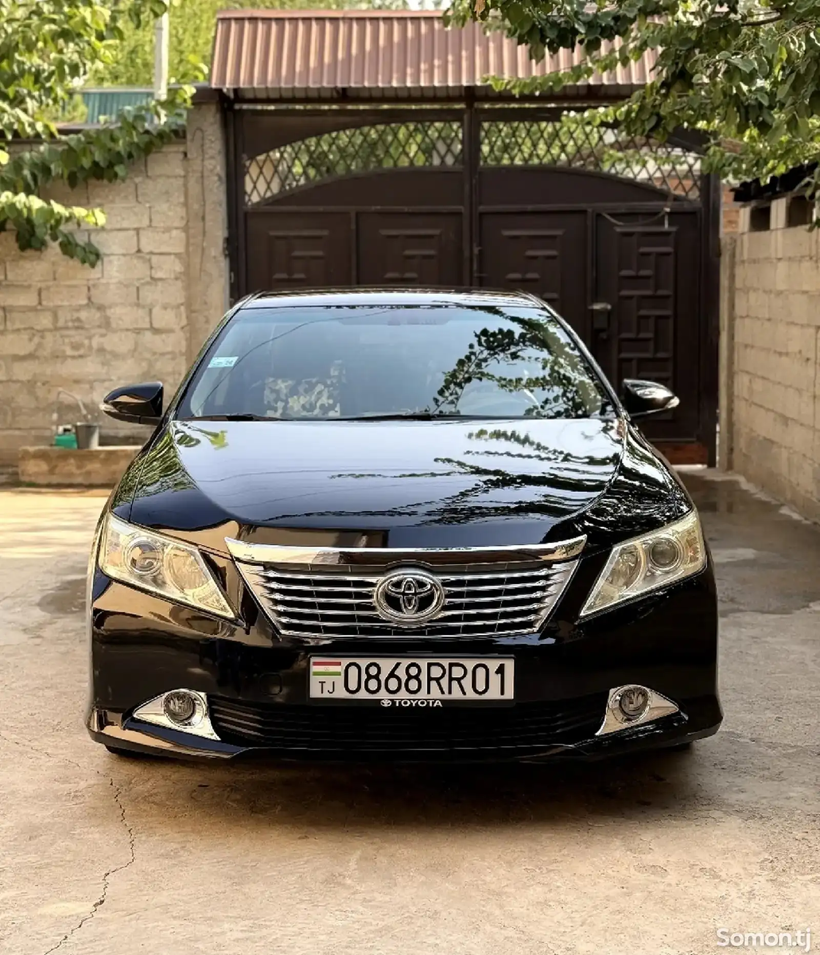 Toyota Camry, 2012-1