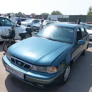 Daewoo Nexia, 1996