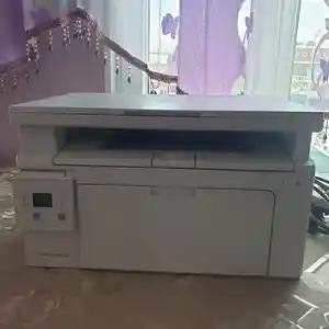 Принтер HP Laser Jet pro