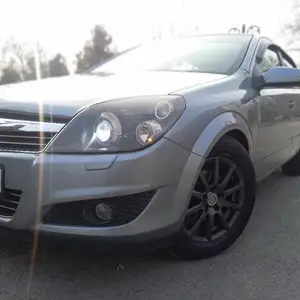 Opel Astra H, 2009