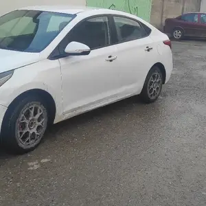 Hyundai Accent, 2019