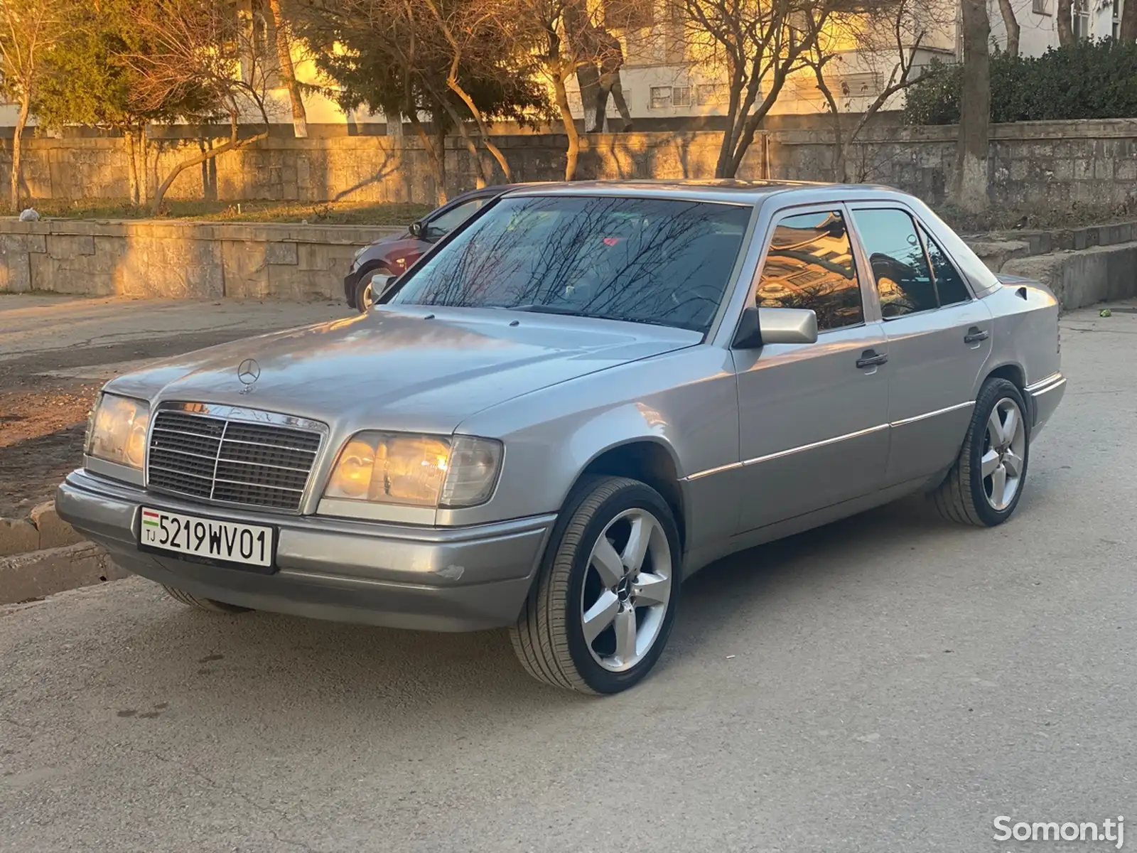 Mercedes-Benz W124, 1995-1