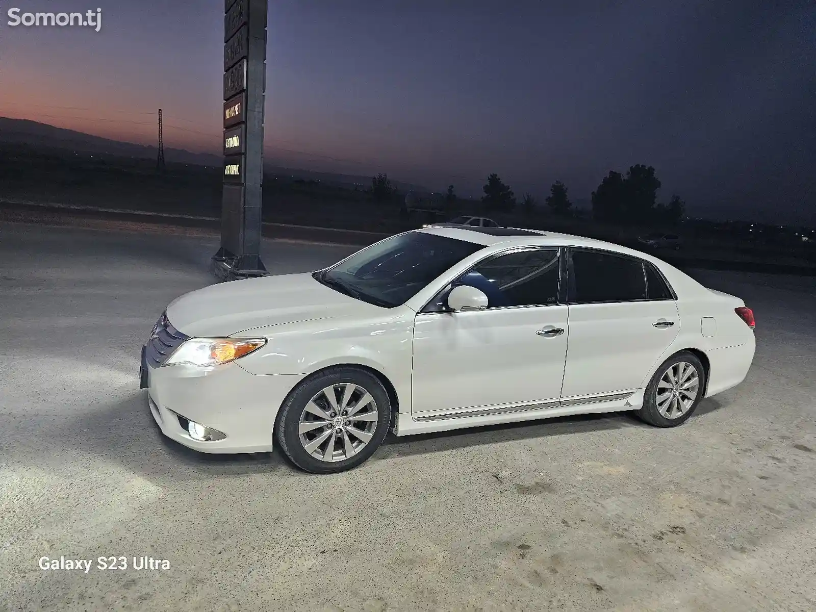 Toyota Avalon, 2011-5