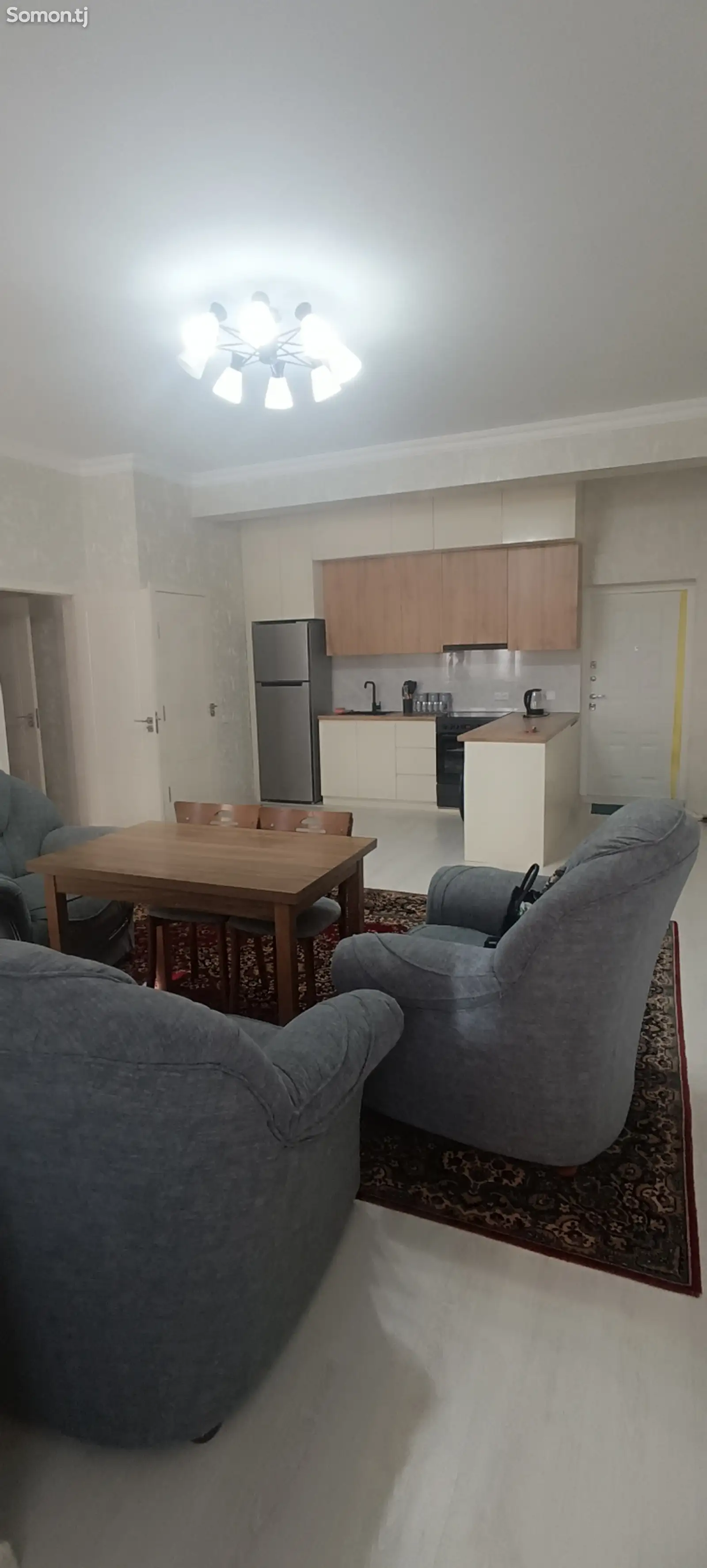 2-комн. квартира, 3 этаж, 60м², Гостиница Сафо-1