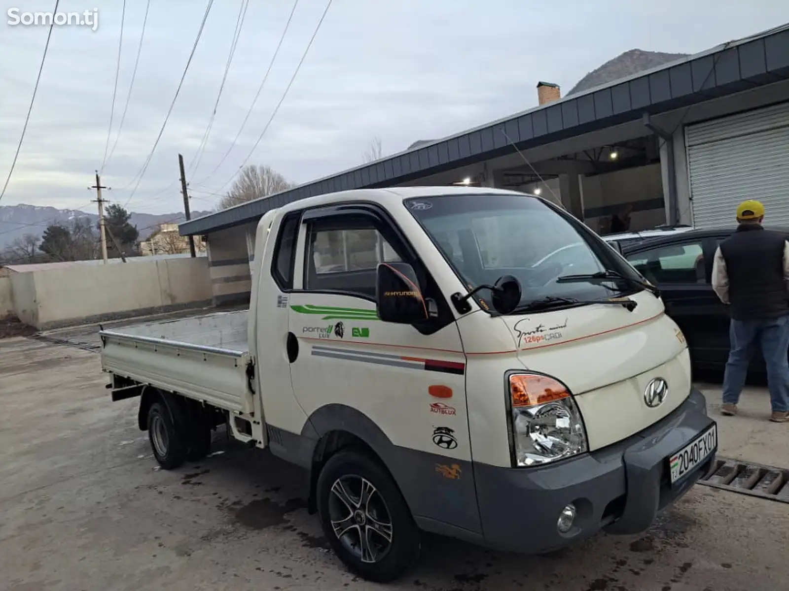 Бортовой автомобиль Hyundai Porter 2, 2010-1