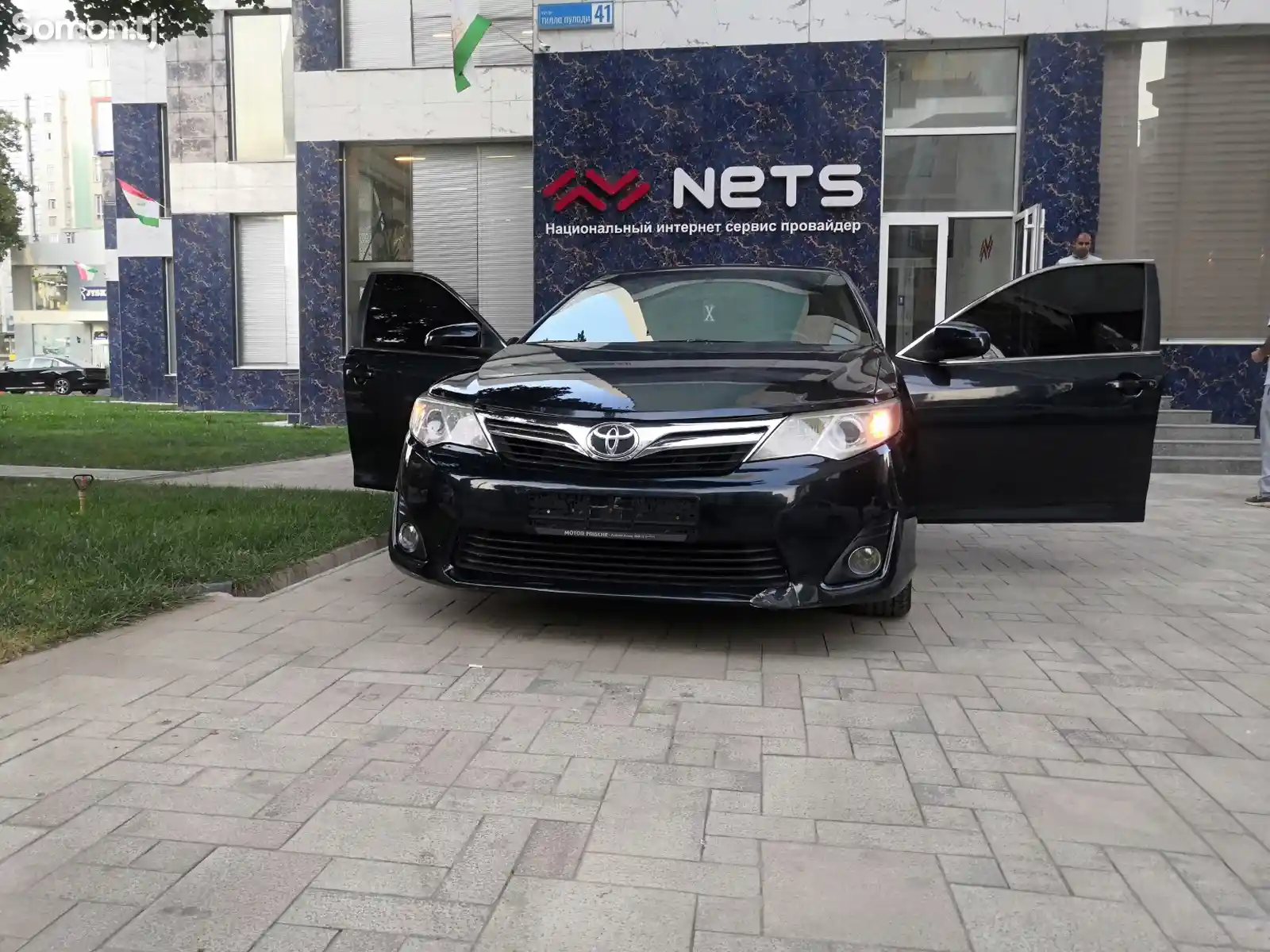 Toyota Camry, 2012-1