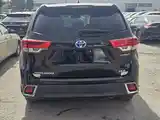 Toyota Highlander, 2017-4