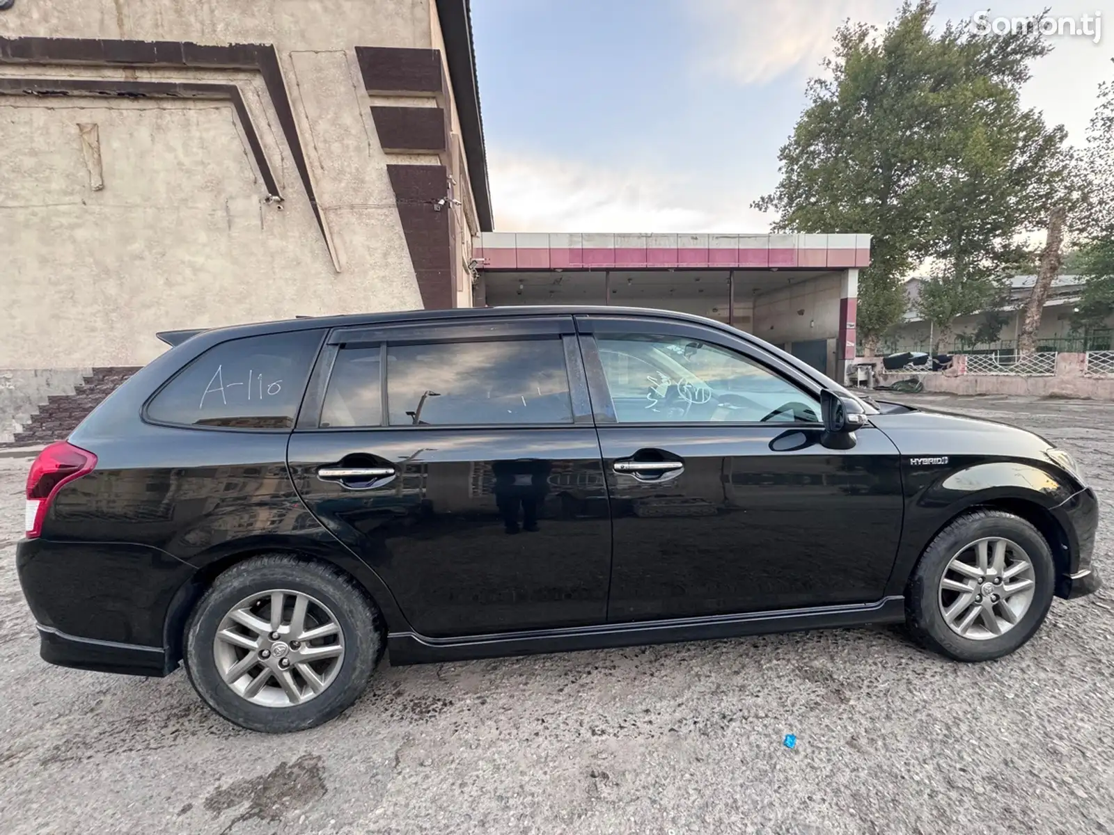 Toyota Fielder, 2014-4