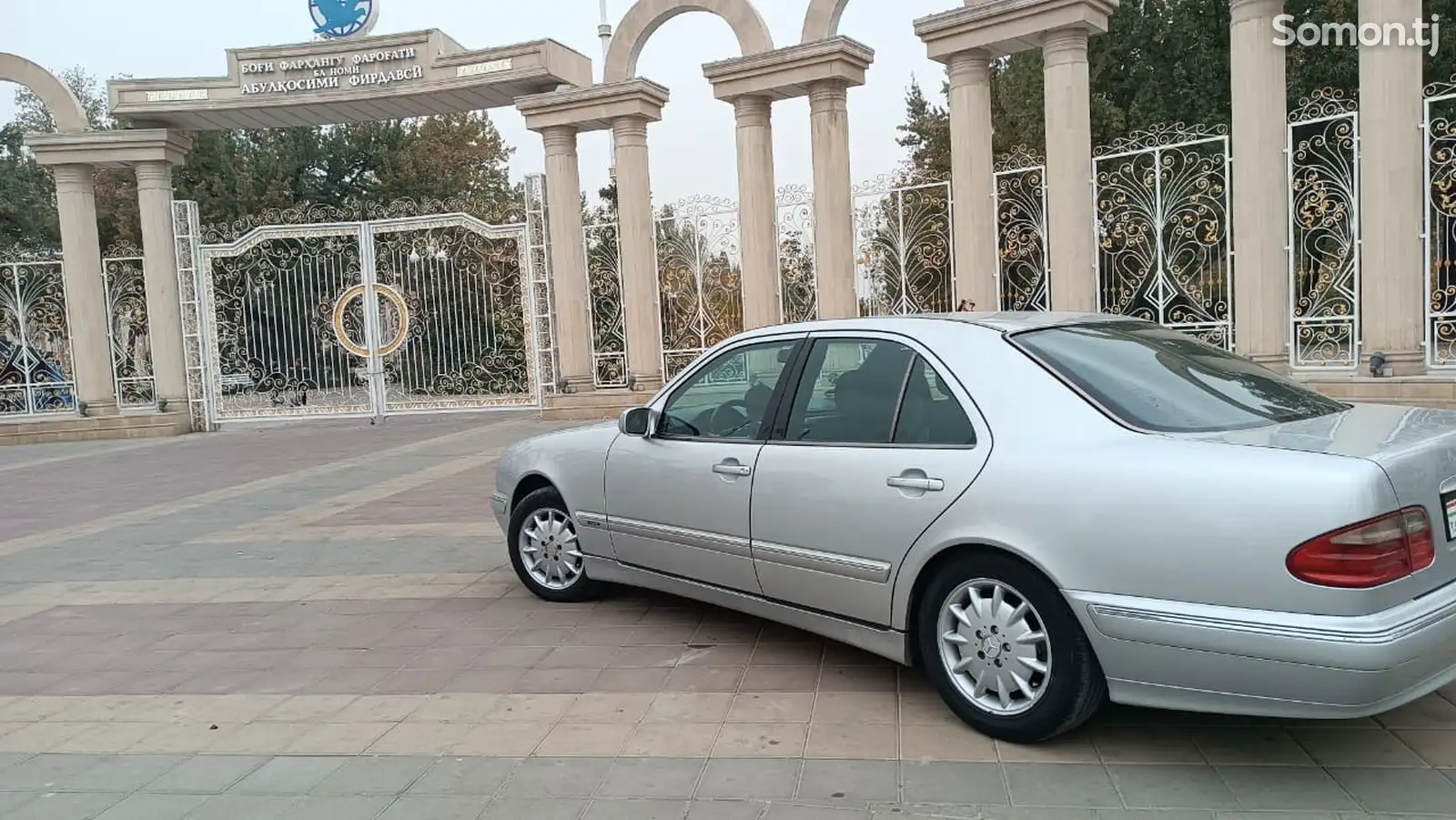 Mercedes-Benz E class, 2001-3