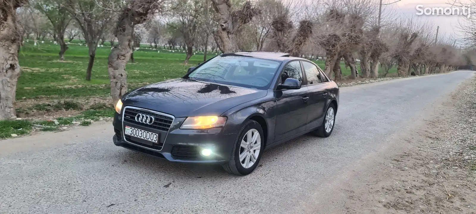 Audi A4, 2010-4