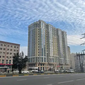 2-комн. квартира, 3 этаж, 80м², 82мкр