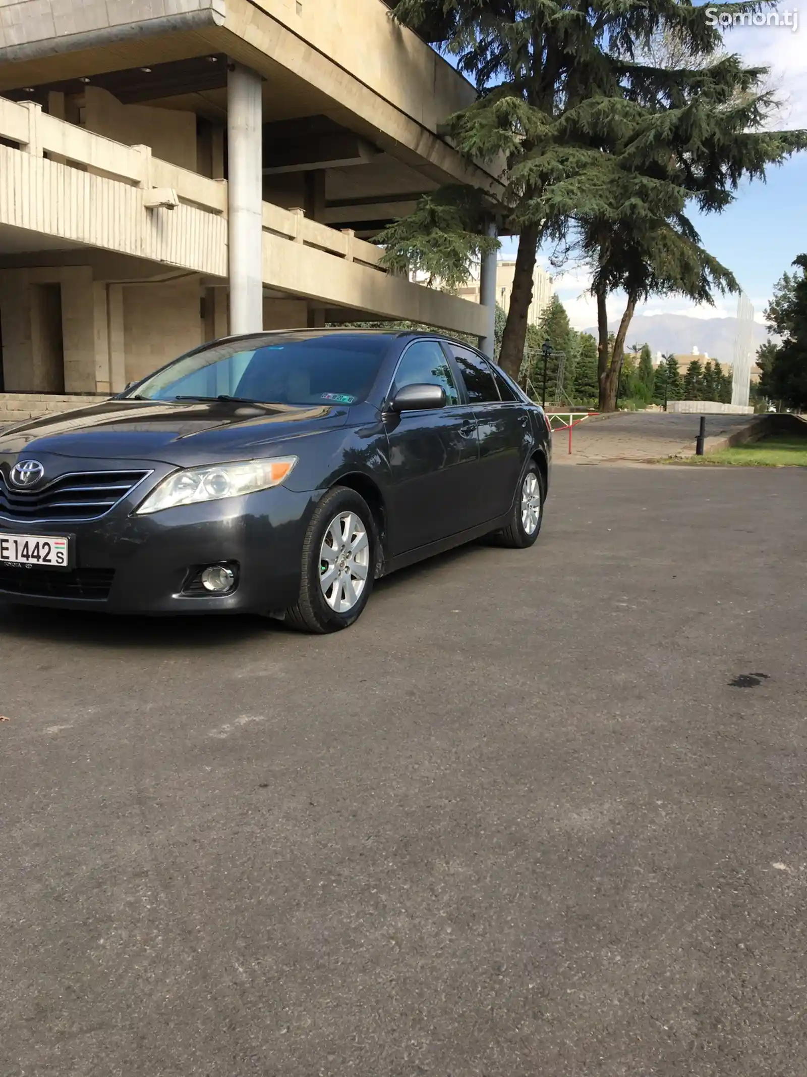 Toyota Camry, 2011-1