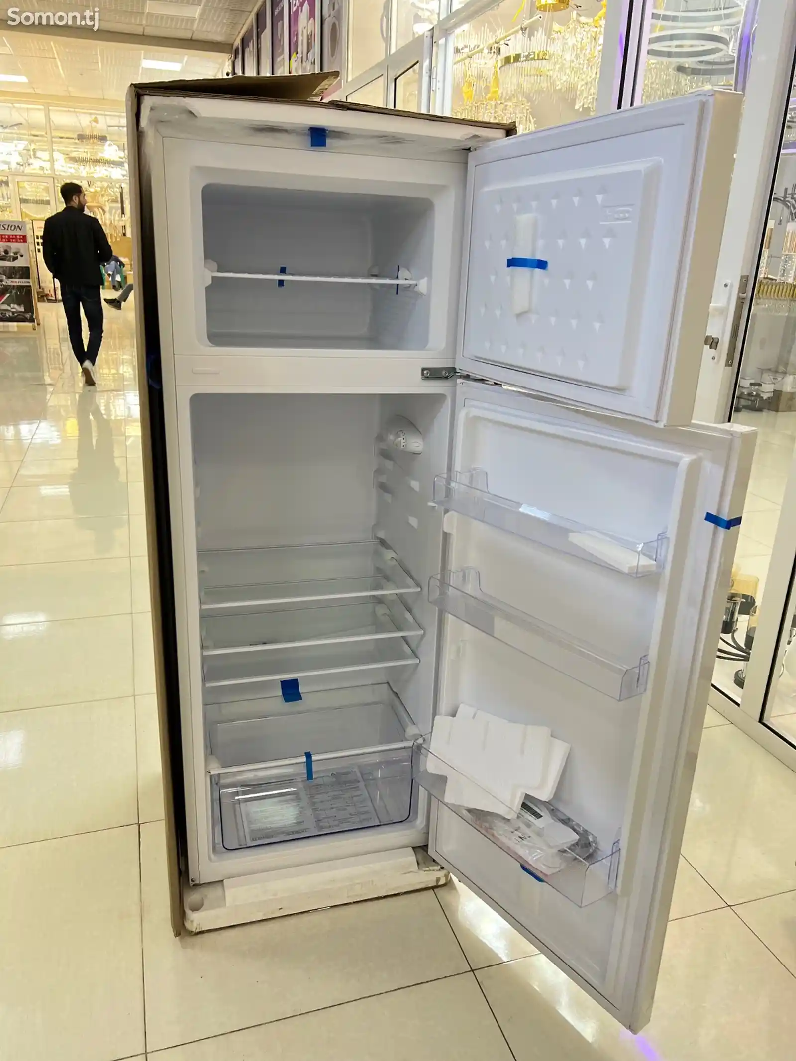 Холодильник Toshiba Motors-2