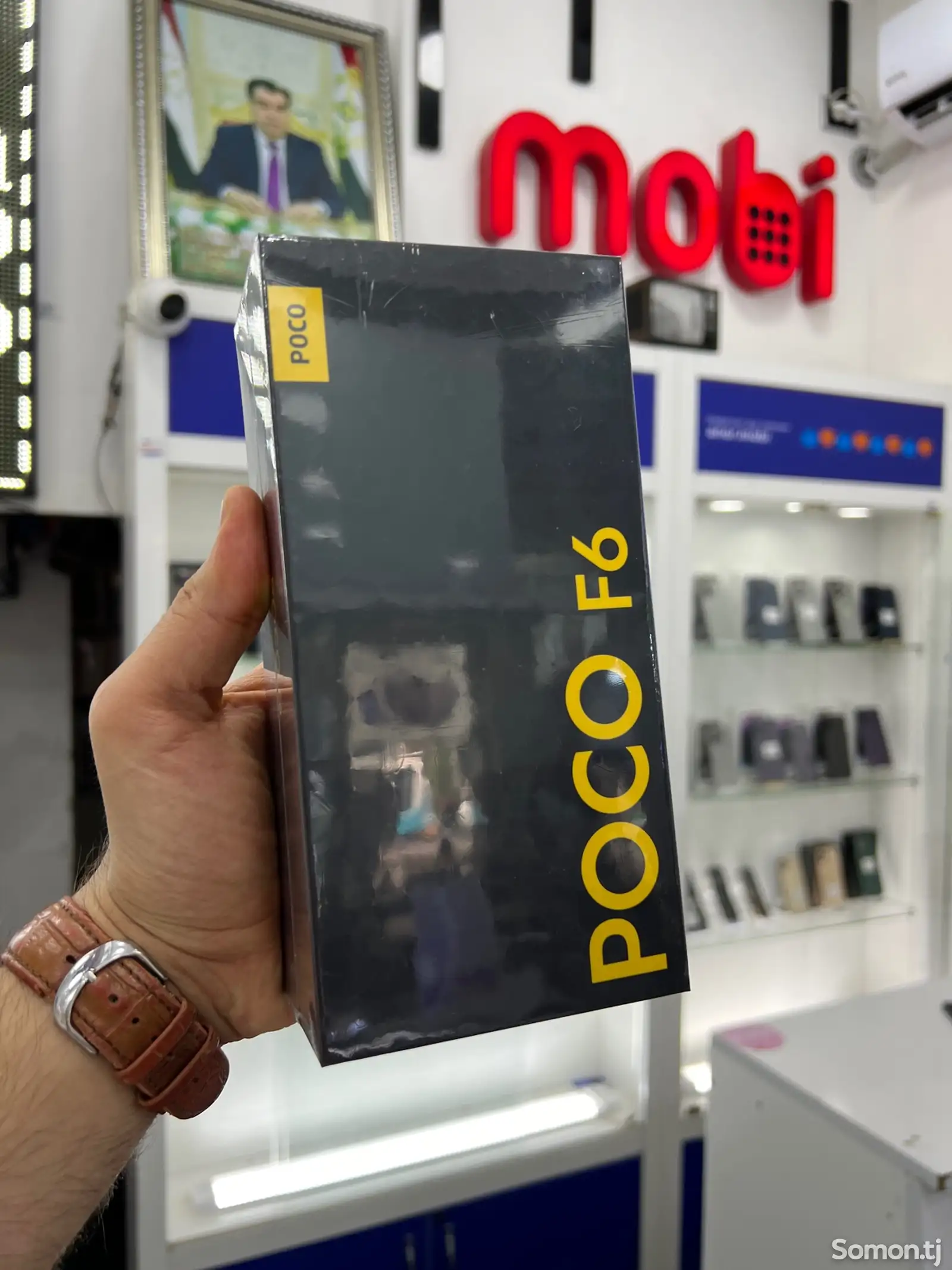 Xiaomi Poco F6-1