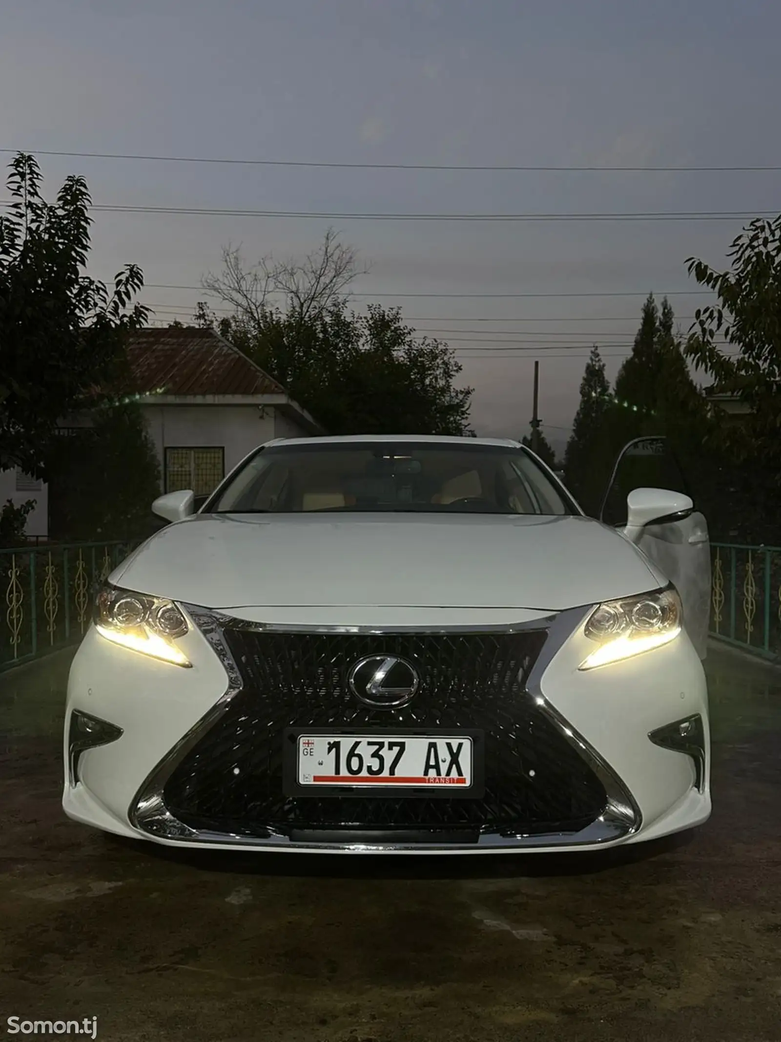 Lexus ES series, 2014-12