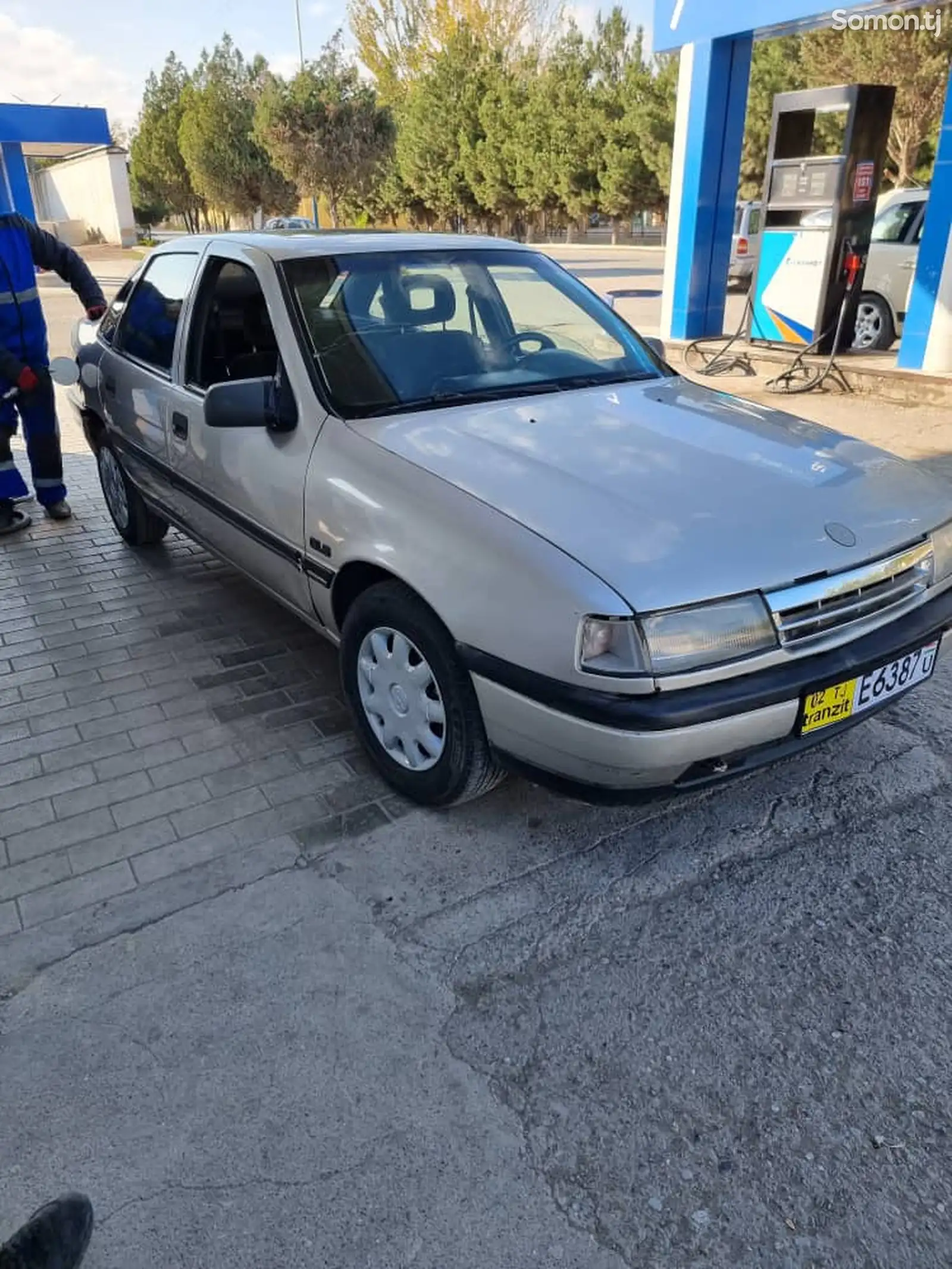 Opel Vectra A, 1992-1