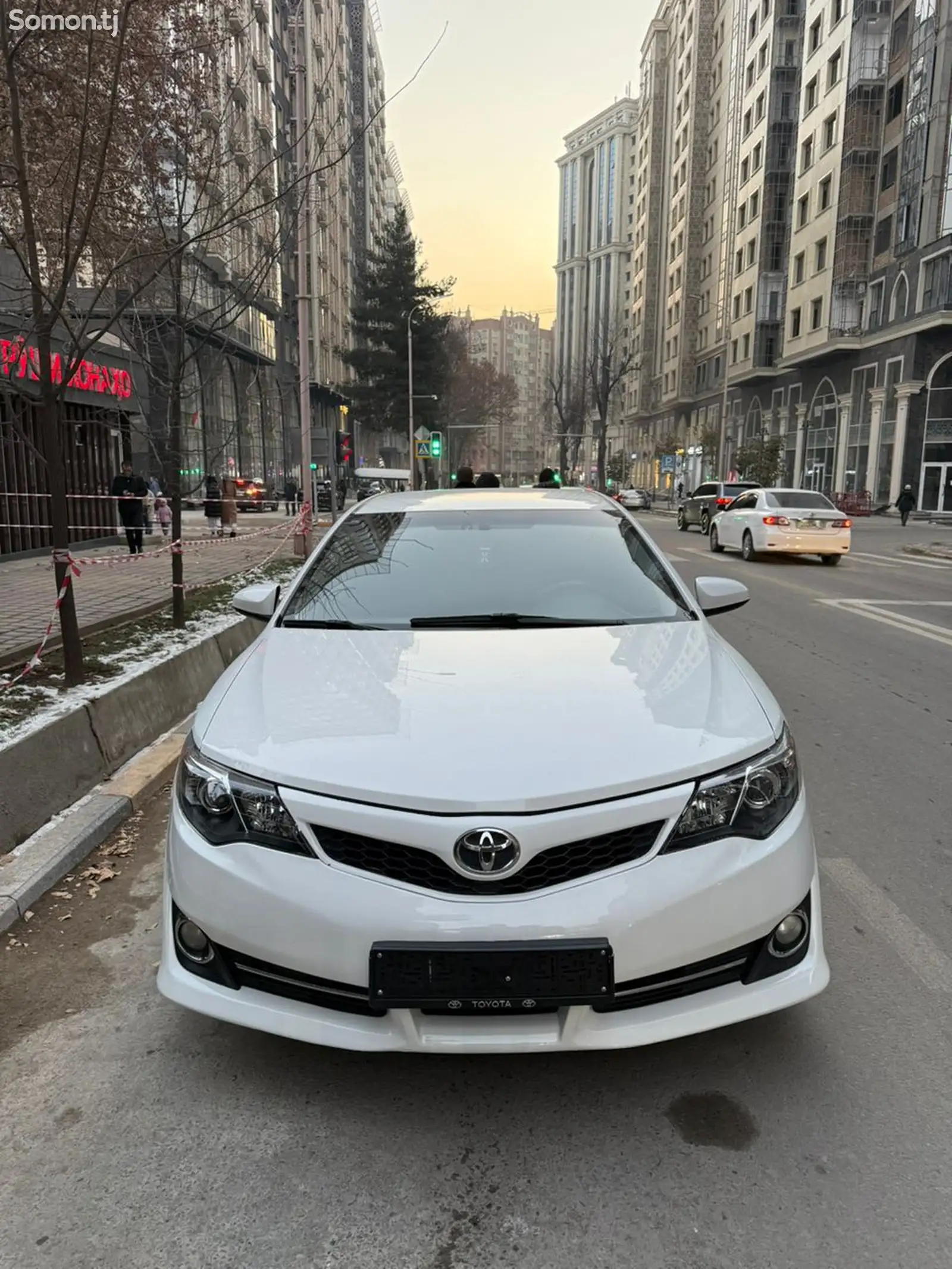 Toyota Camry, 2012-1