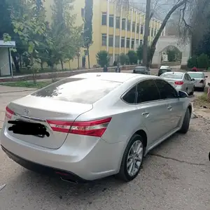 Toyota Avalon, 2015