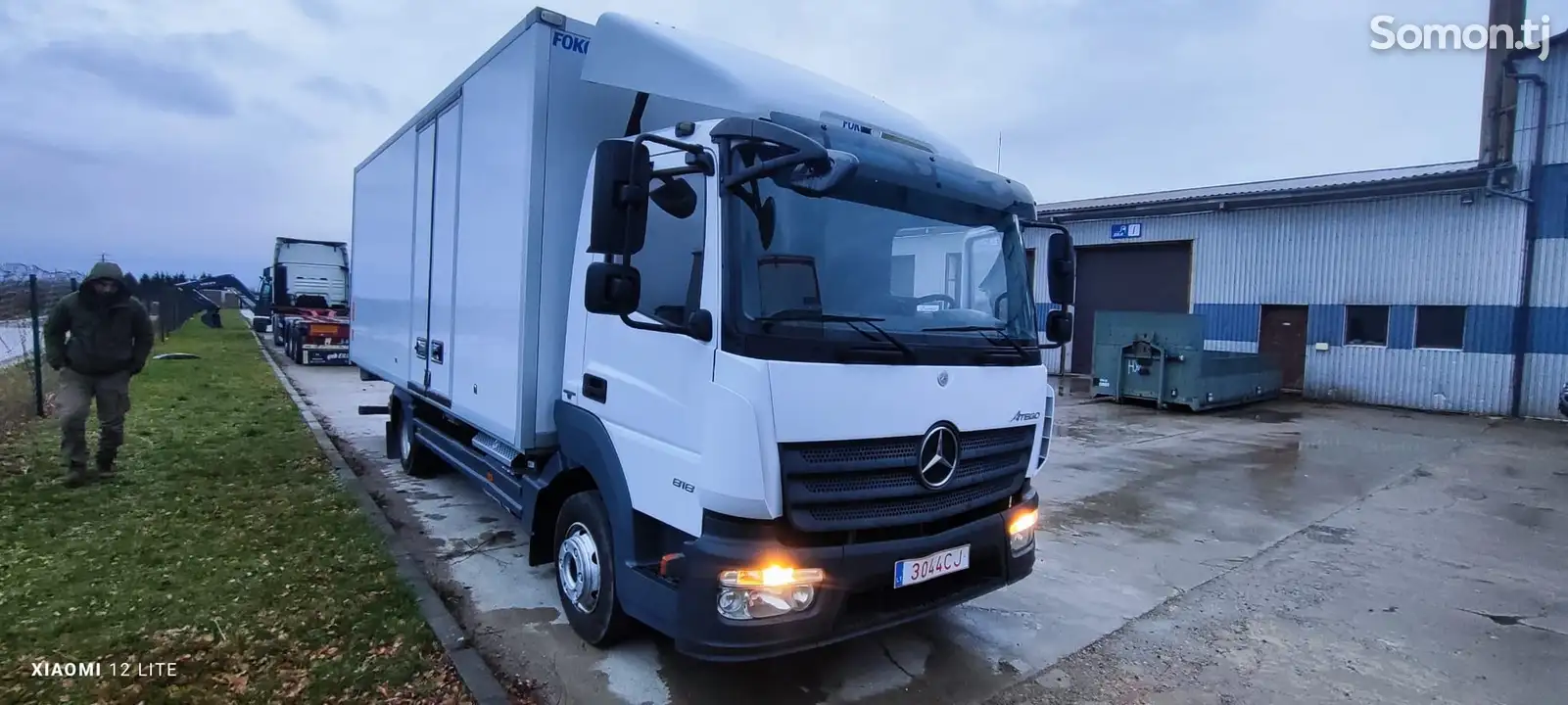 Бортовой грузовик Mercedes-Benz Atego, 2014-1