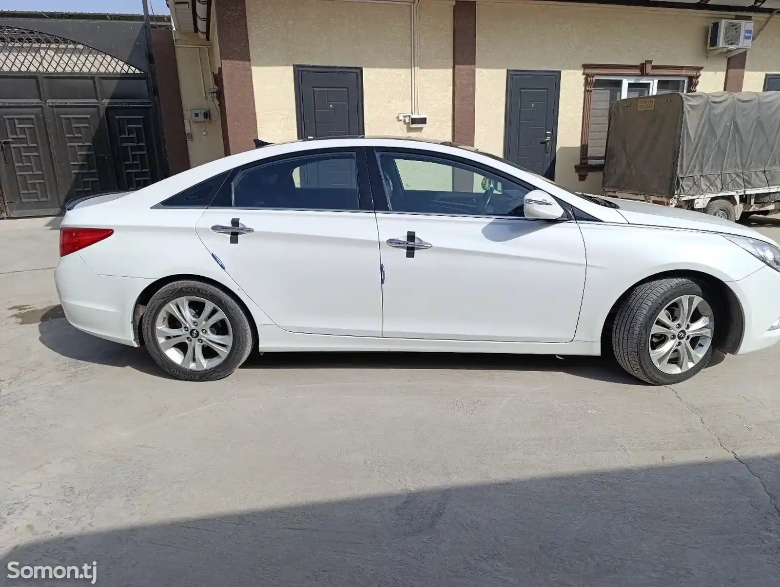 Hyundai Sonata, 2011-2