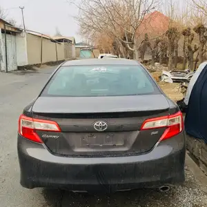 Toyota Camry, 2014