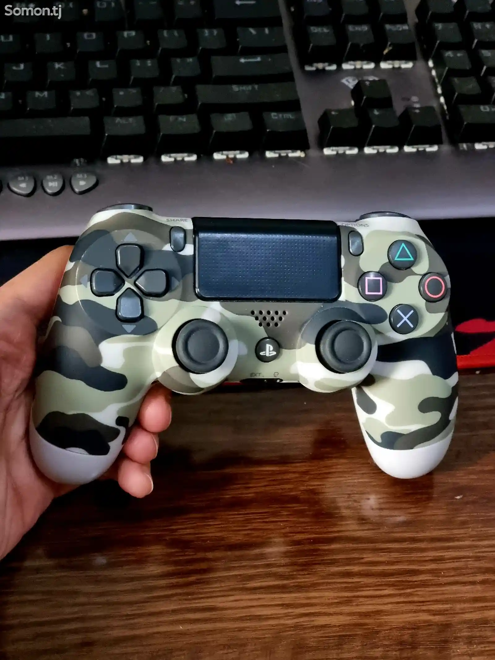 Джойстик Dualshock Ps4-1