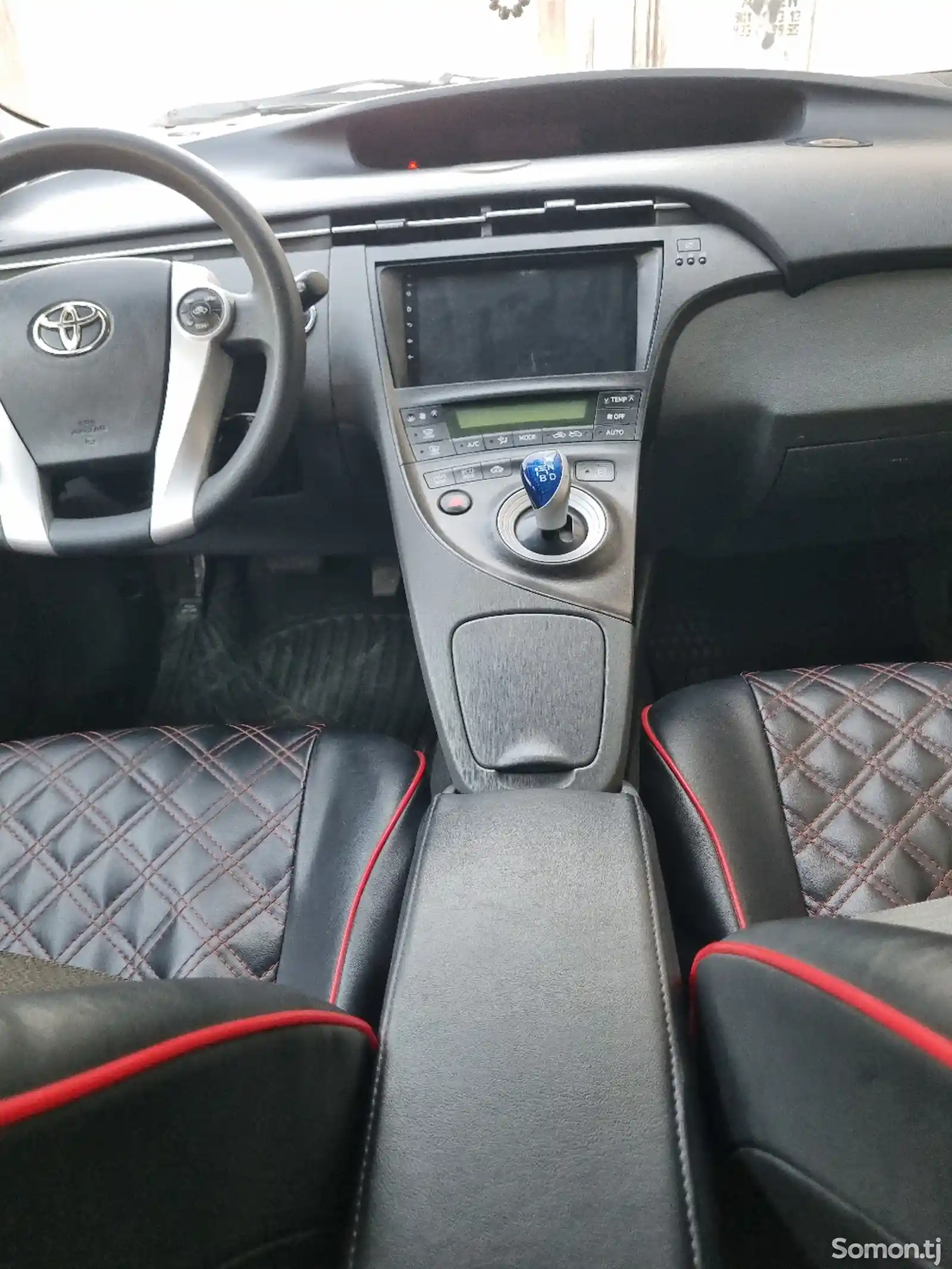 Toyota Prius, 2011-5