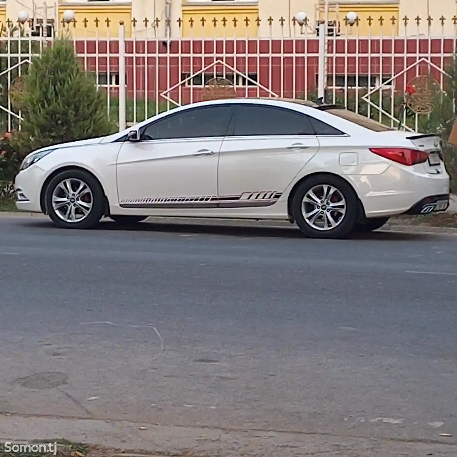 Hyundai Sonata, 2011-1