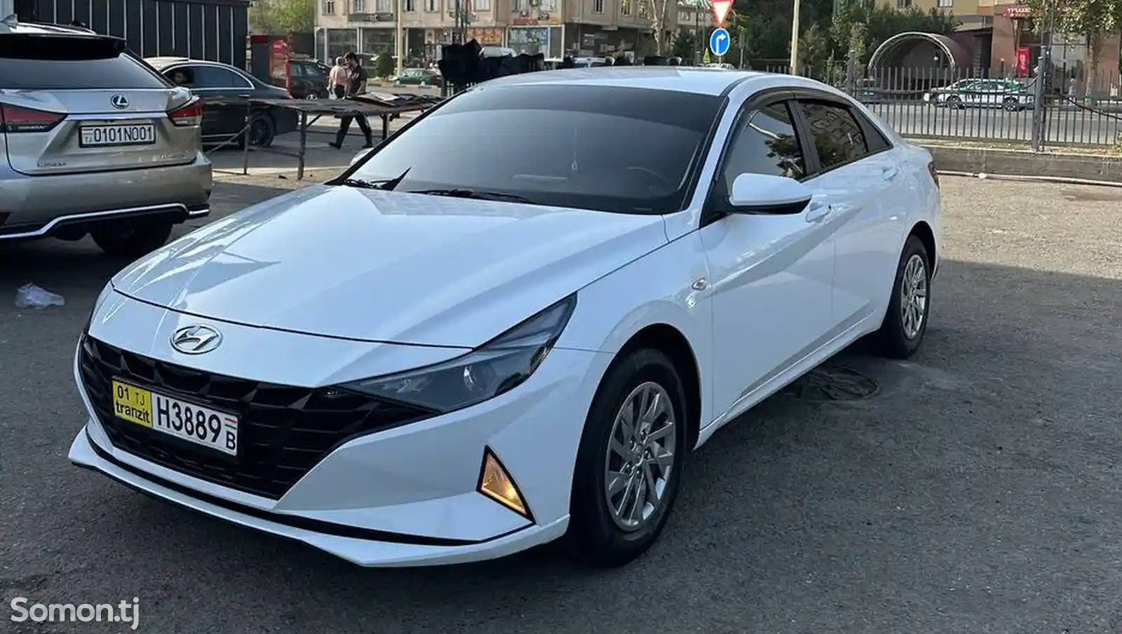 Hyundai Elantra, 2022-4